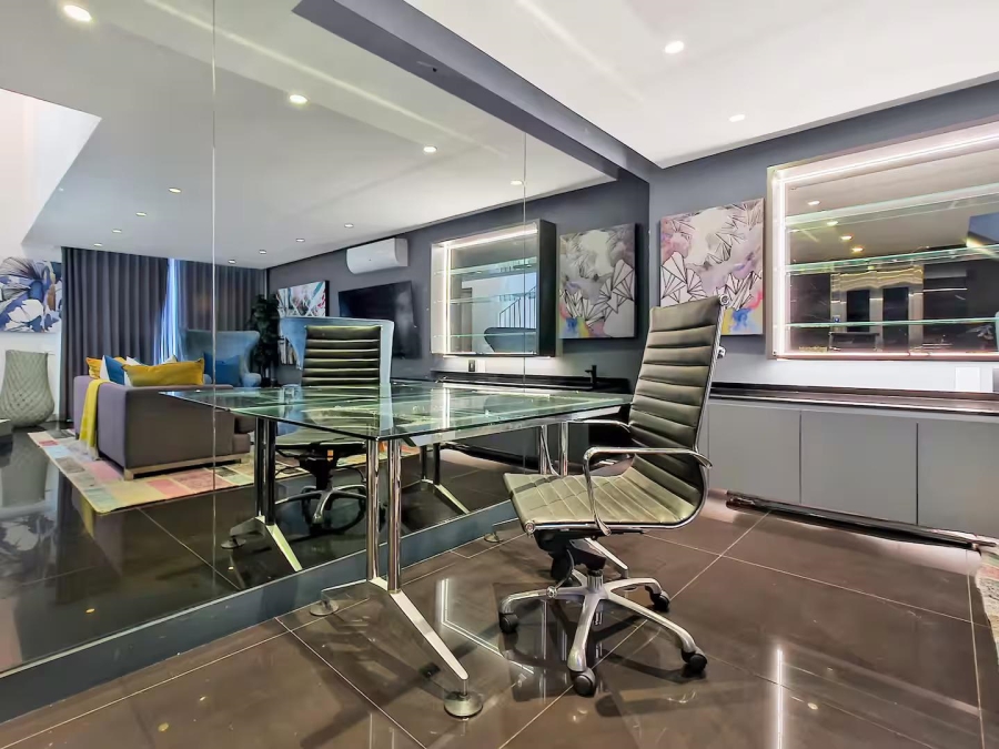 3 Bedroom Property for Sale in Bantry Bay Western Cape